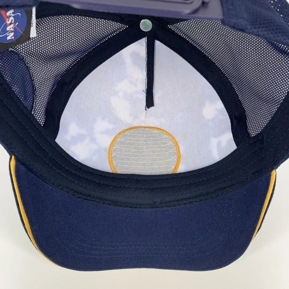 Nasa youth hat